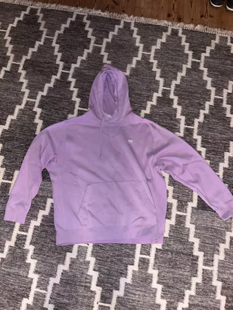 Nike Kapuzenpullover lila Grösse XL guter Zustand