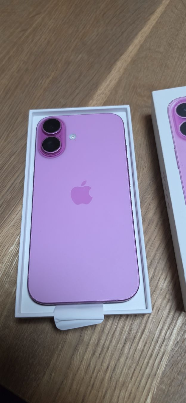 Apple Telefoni cellulari / Smartphones: Apple iPhone 16pink Farbe neuwertig mit Hülle – Nuovo (secondo la descrizione) da Bütschwil venduto da Nikolla81 1