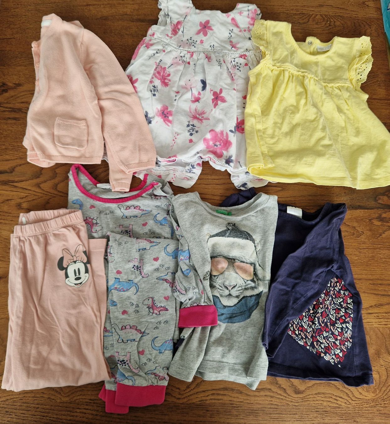 Lotti & Set di vestiti: Kleiderpaket Mädchen gr. 80, 86, 92 & 98 – Usato da Wittenbach venduto da Xorre 1