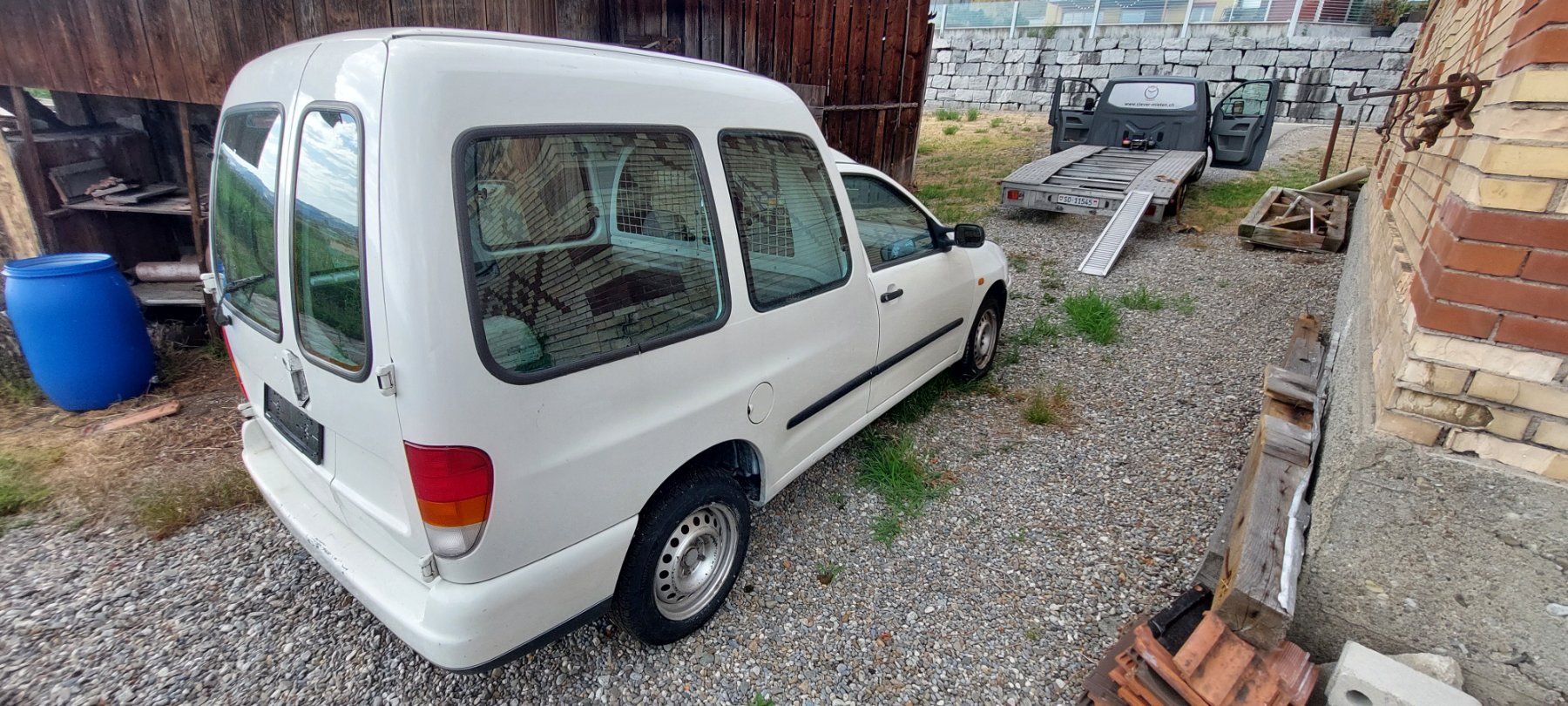 VW Véhicules utilitaires: VW Caddy 1.4 ab Mfk plus 2. Caddy – D'occasion à Mühledorf SO par sch_72xg 6