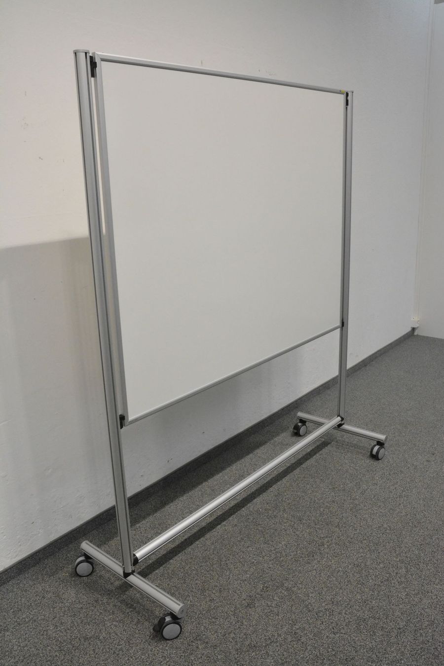 Scaffali: O+C System Tafelständer fahrbar Whiteboard – Usato da Schönenwerd venduto da mcofficeshop 1