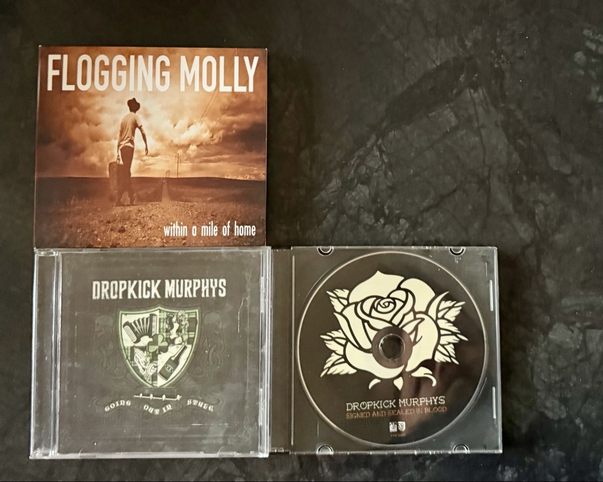 CDs: Flogging Molly + Dropkick Murphys – Lot 3 CD Punk Celtique – D'occasion à Aumont par Sidji3