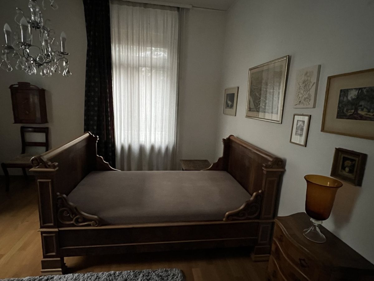 Letti: Luxury Empire bed handmade – Usato da St.Gallen venduto da 303_7fcf 7