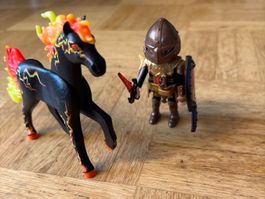 Ritter Figur mit Pferd