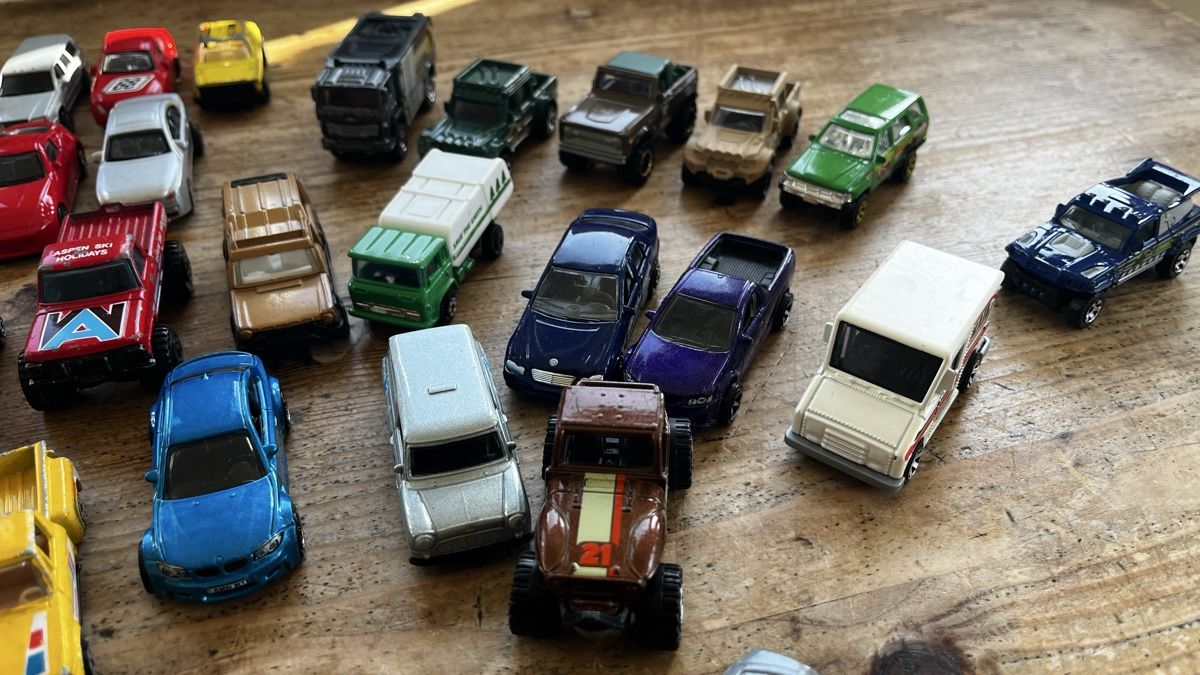 Matchbox Giocattoli: 39 Spielzeugautos Matchbox Welly – Usato da Ennetbaden venduto da teo_yg9s 4