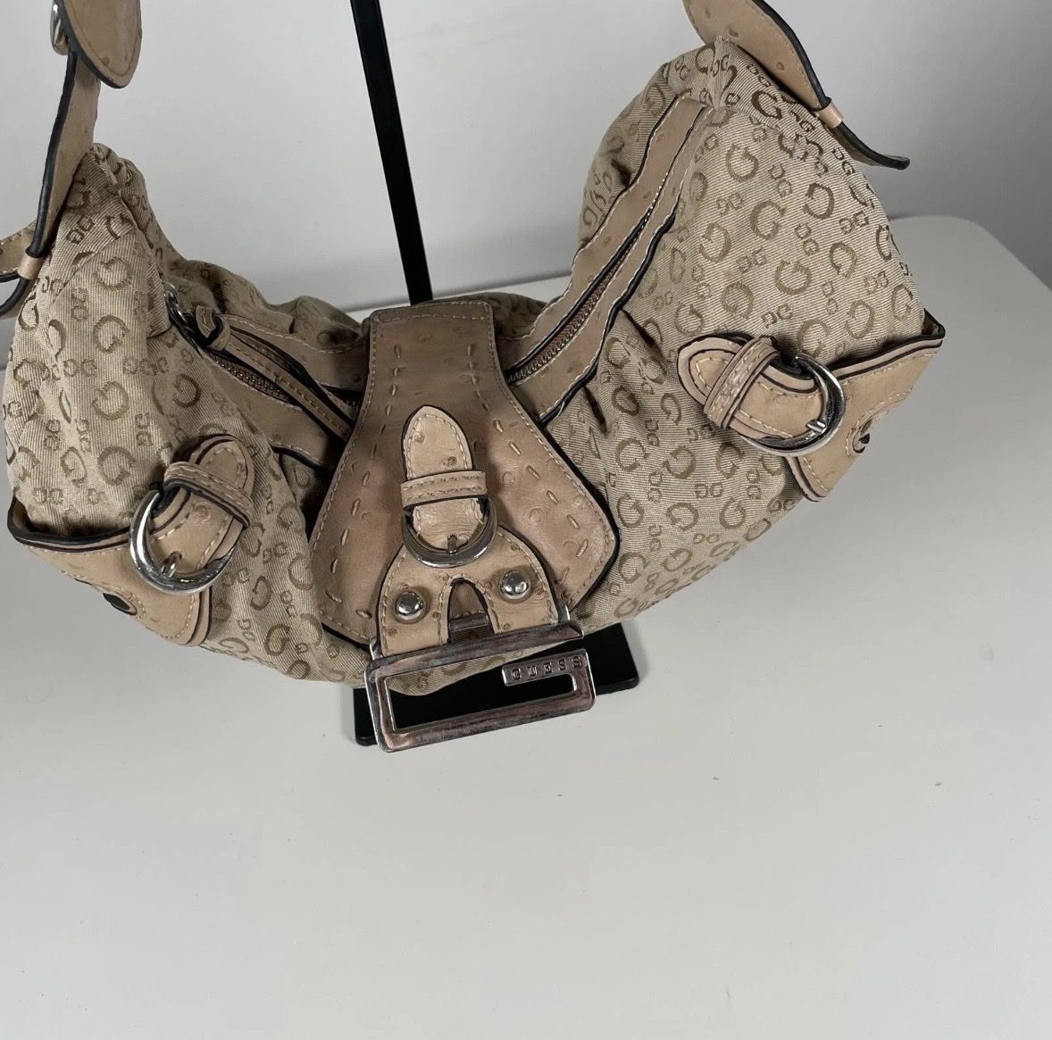 Guess Taschen für Damen: Guess Vintage Tasche – Neu (gemäss Beschreibung) aus Wettingen von img_nt6b 2