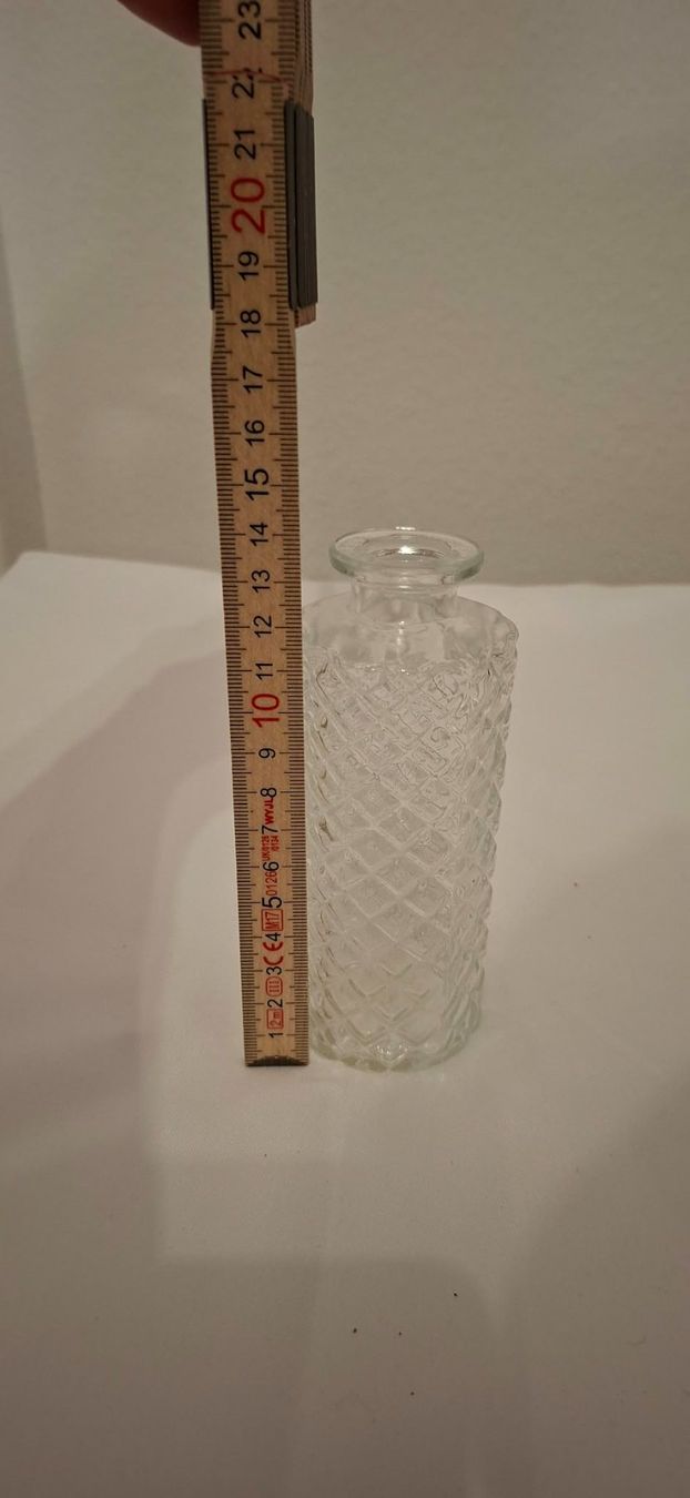 Vase & Récipients: Vase hoch – D'occasion à Bassersdorf par chdaru