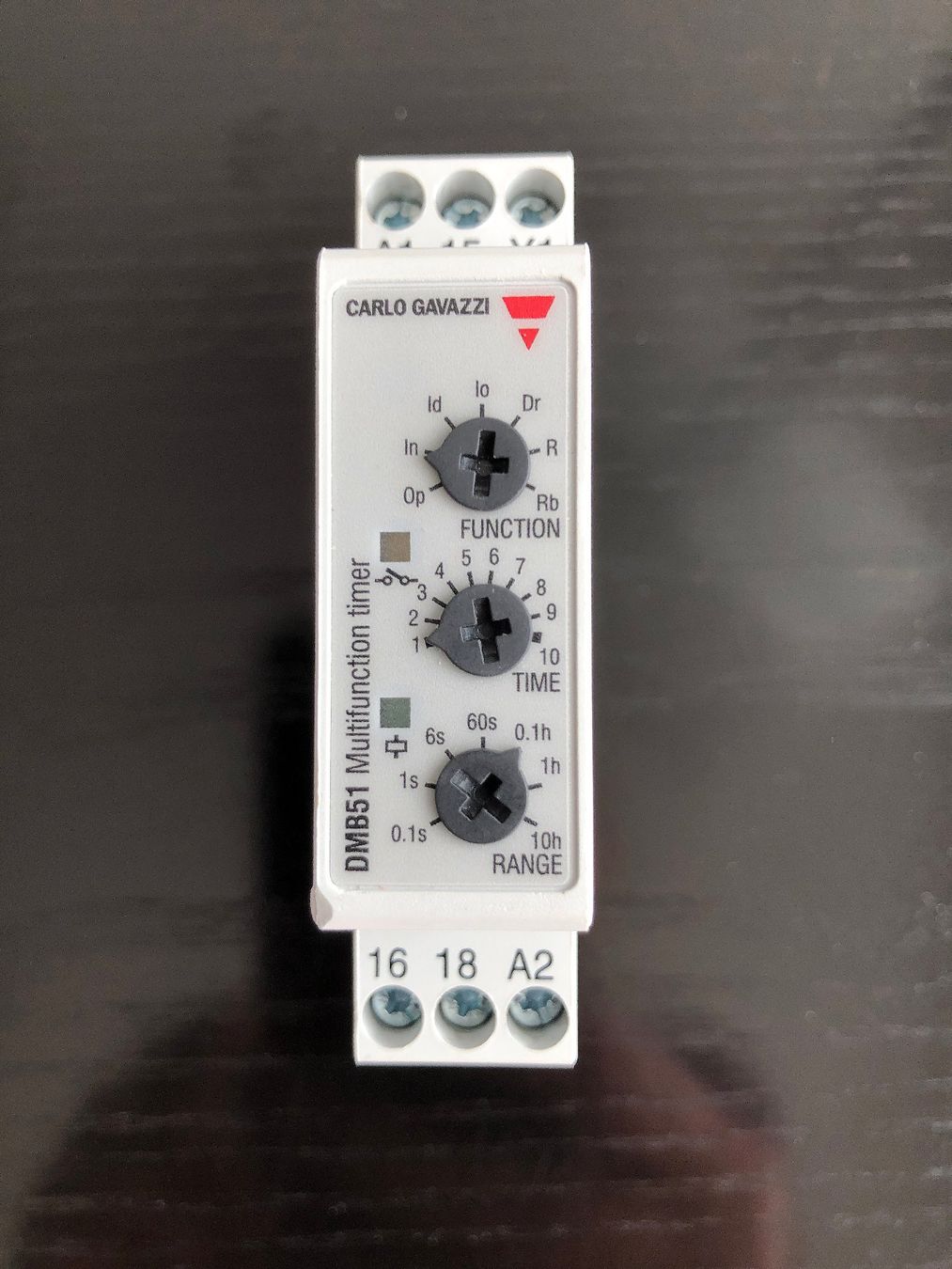 Componenti elettronici: Multifunktions Timer DMB5 - von CARLO GAVAZZI – Nuovo (secondo la descrizione) da Edlibach venduto da habaum 1