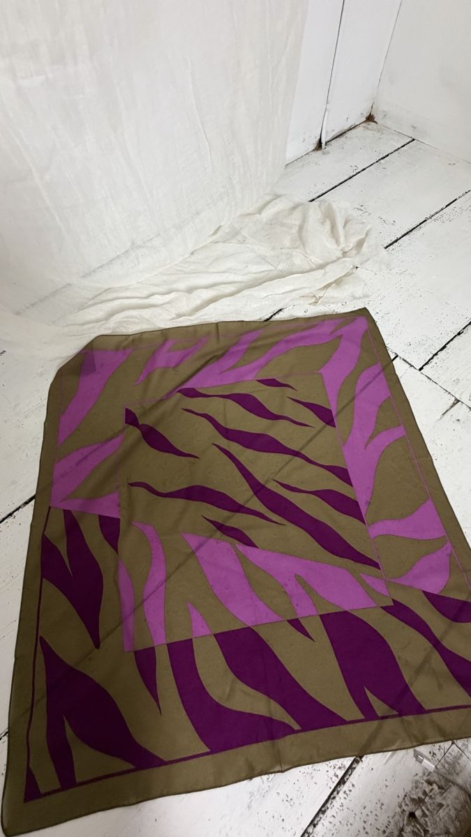 Foulards, Tücher & Schals: Damen Halstuch lila-braun – Gebraucht aus Knonau von Grapesvintage 2