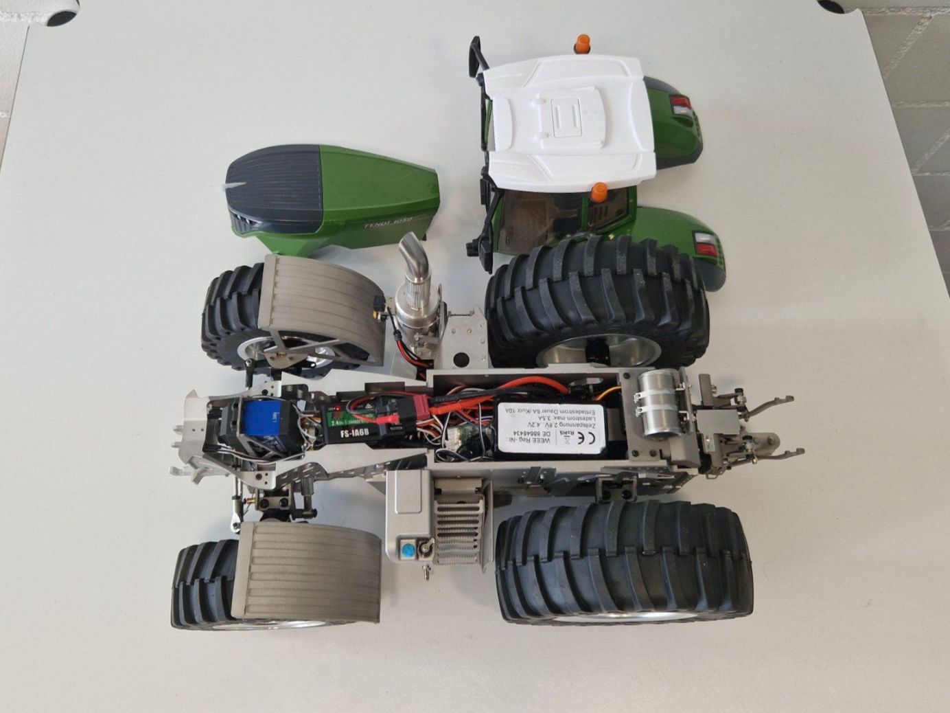 RC Modellbau: LESU/Thicon Traktor 4x4  Fendt 1050 – Neu (gemäss Beschreibung) aus Elsau von sato83 9