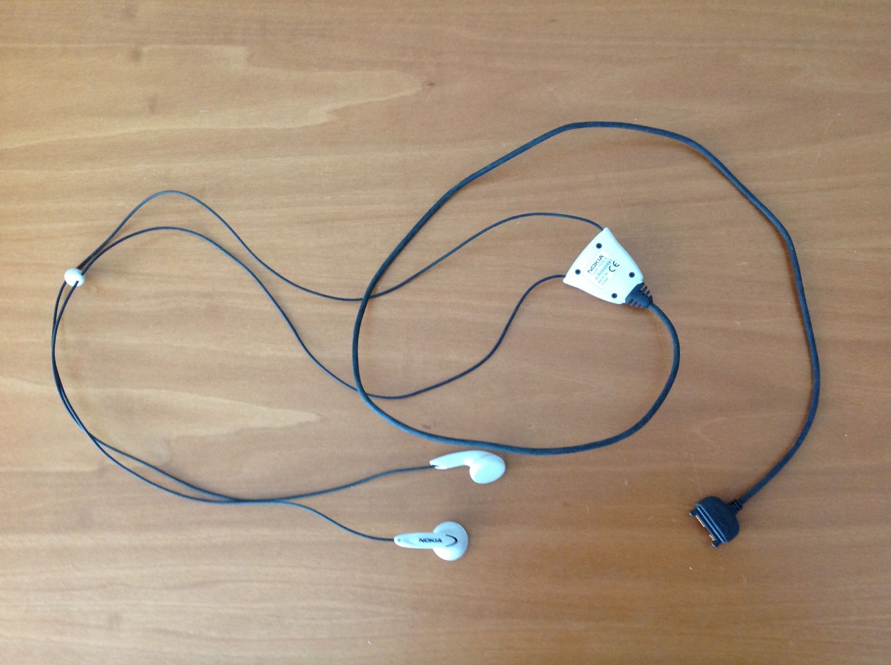 Nokia Cuffie: Cuffie telefono Nokia HDS-3 – Usato da Riva San Vitale venduto da ramarro57