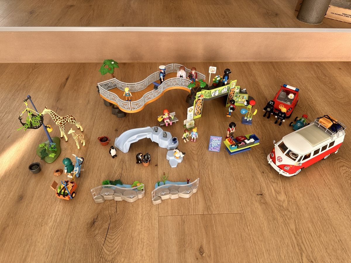 Playmobil Spielzeuge: Playmobil Zoo-Set mit Campingbus – Gebraucht aus Eschen von Sordillo85