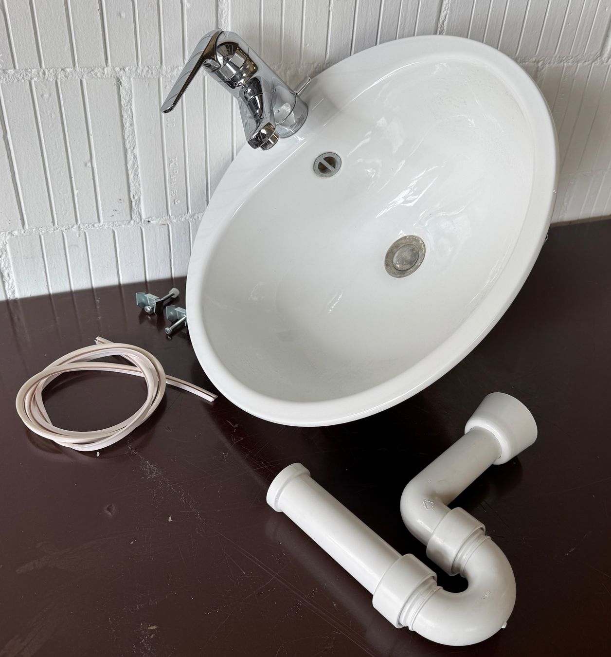 Lavabi & lavandini: Bijou Lavabo – Usato da Schaffhausen venduto da ROCAMECANICA 1