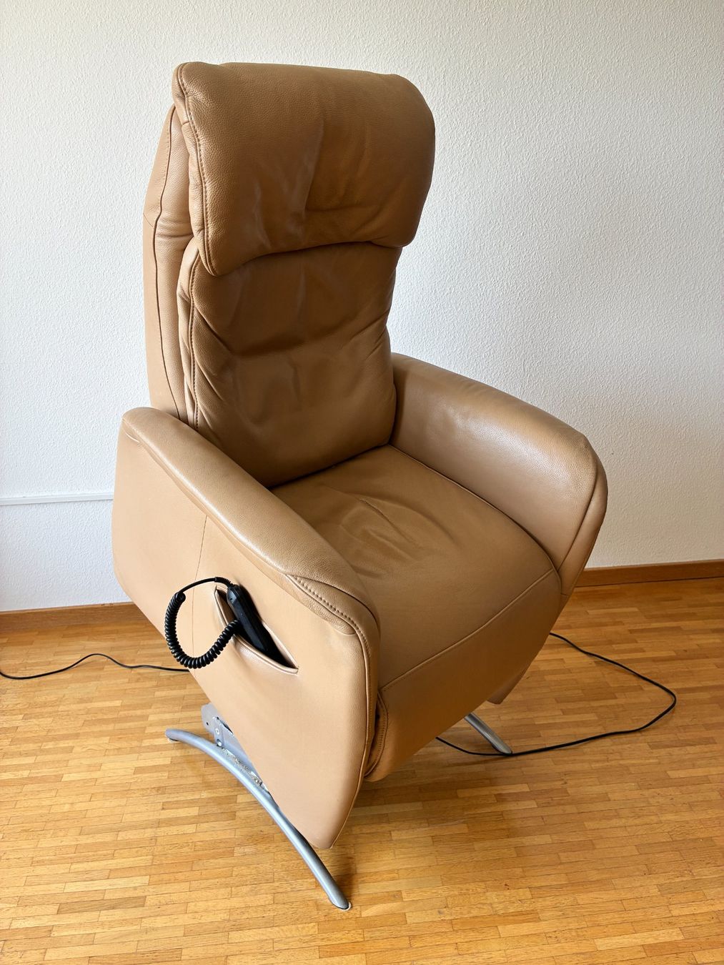 Sessel: Relax-Sessel braun - elektrisch verstellbar – Gebraucht aus Freienstein von shogun8427 3