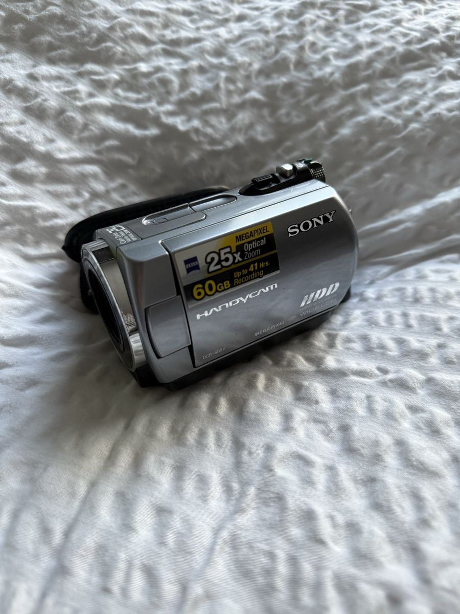 Sony Videocamere: Sony Handycam Camcorder – Usato da Zermatt venduto da vintagezermatt 2