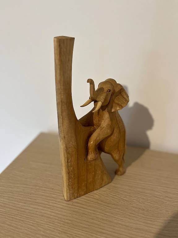 Statuette: Elefante in legno – Nuovo (secondo la descrizione) da Davesco-Soragno venduto da dai_925z