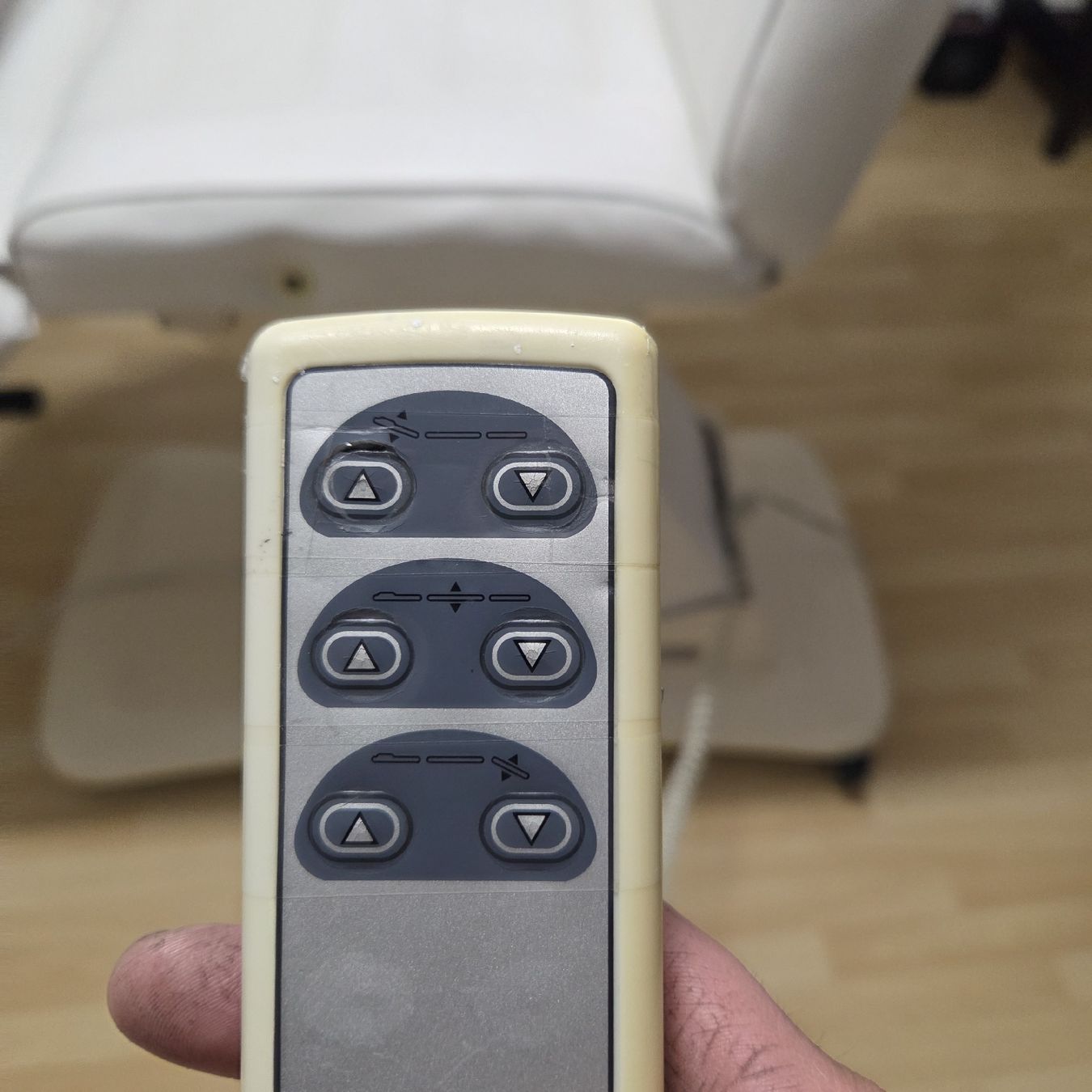 Lettini & sedie per cosmetici: Silver fox top zustand  – Usato da Schötz venduto da di4ma 2