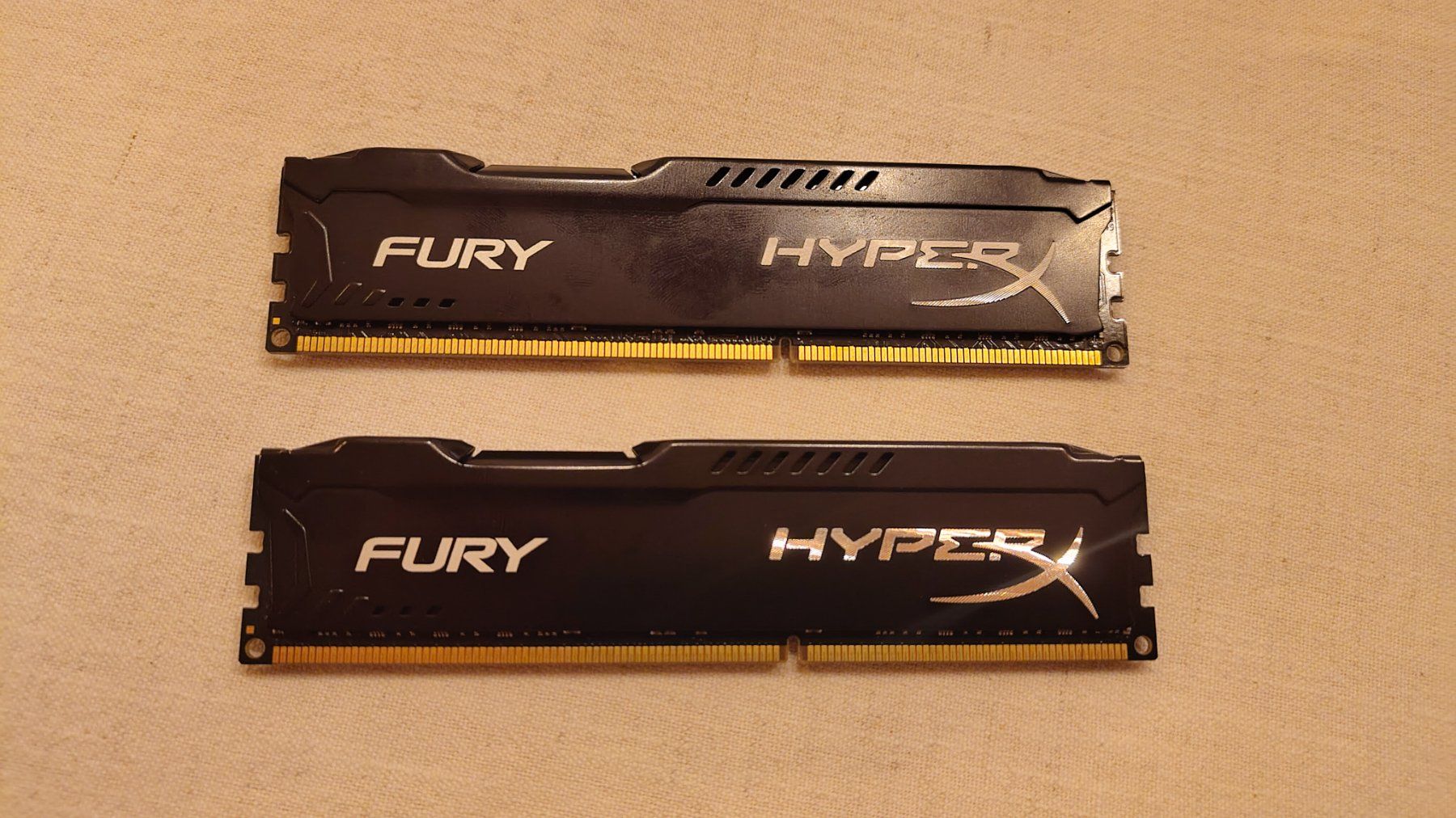 Hyperx Memoria / RAM: HyperX Fury 2x8gb RAM DDR3 – Usato da Neuenegg venduto da simu12794