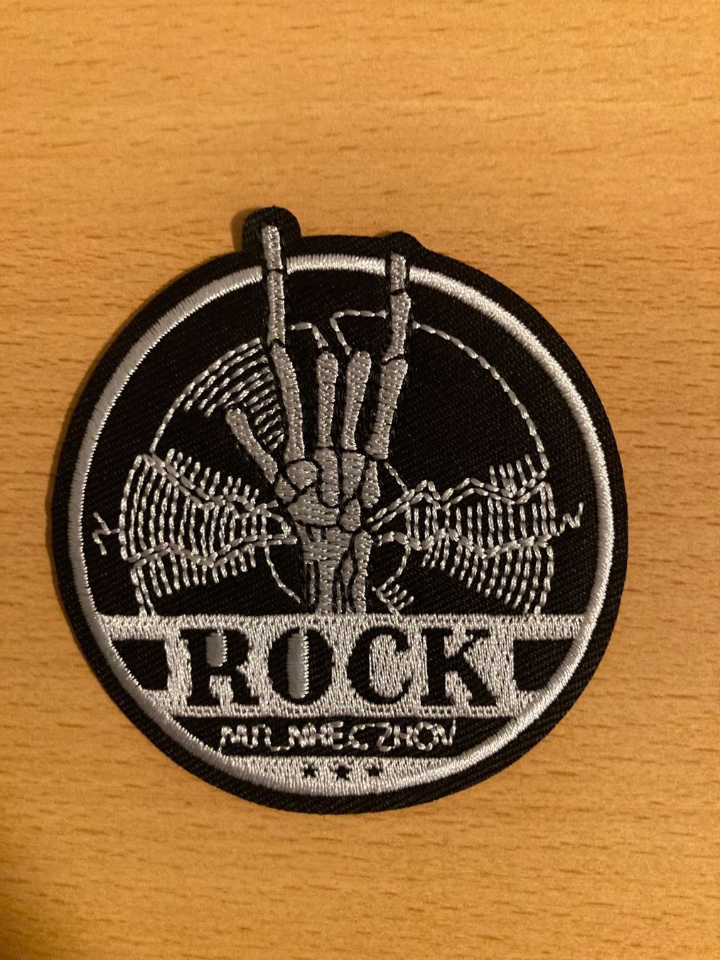 Toppe: Patch Sticker Aufnäher Rock Punk Metal 212 – Nuovo (secondo la descrizione) da Horn venduto da abutre72