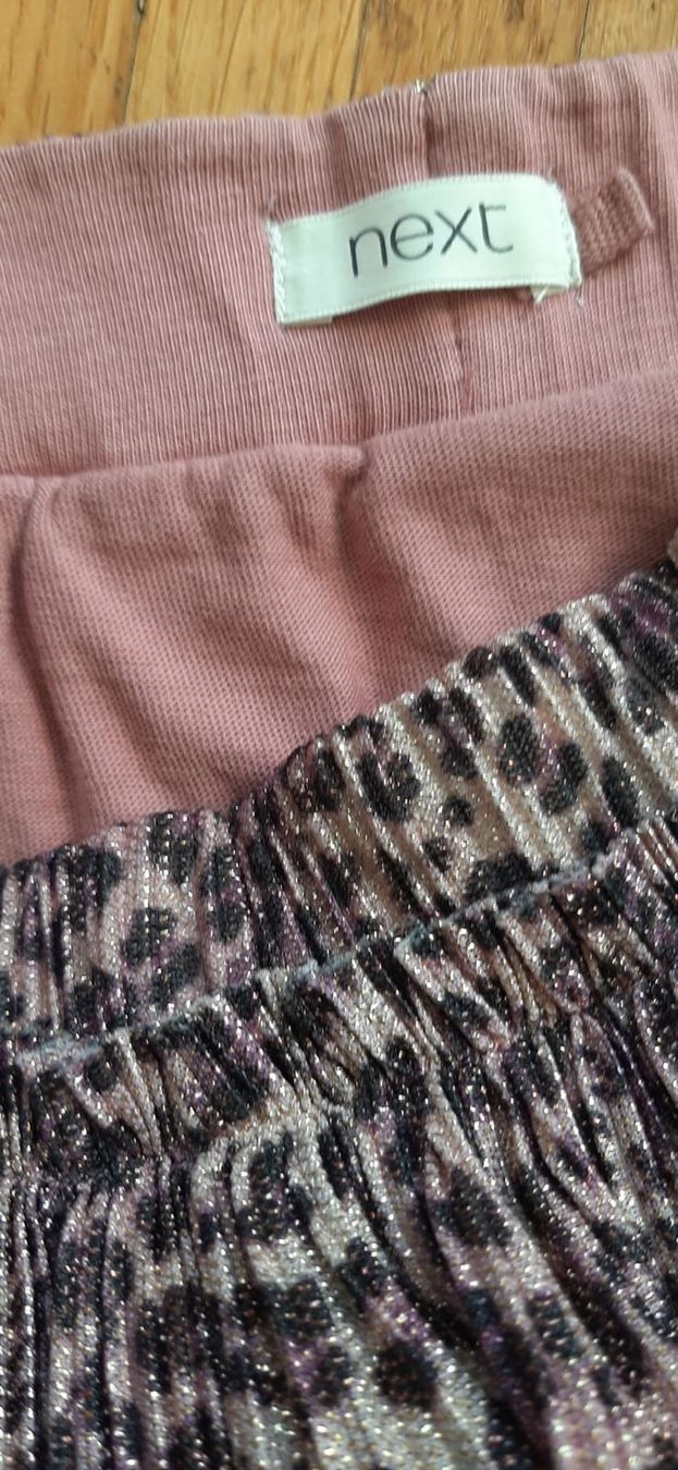 Next Ensembles coordonnés: Mädchen PULLOVER UND ROCK NEXT Gr 152 – D'occasion à Volketswil par AKozacenko 3