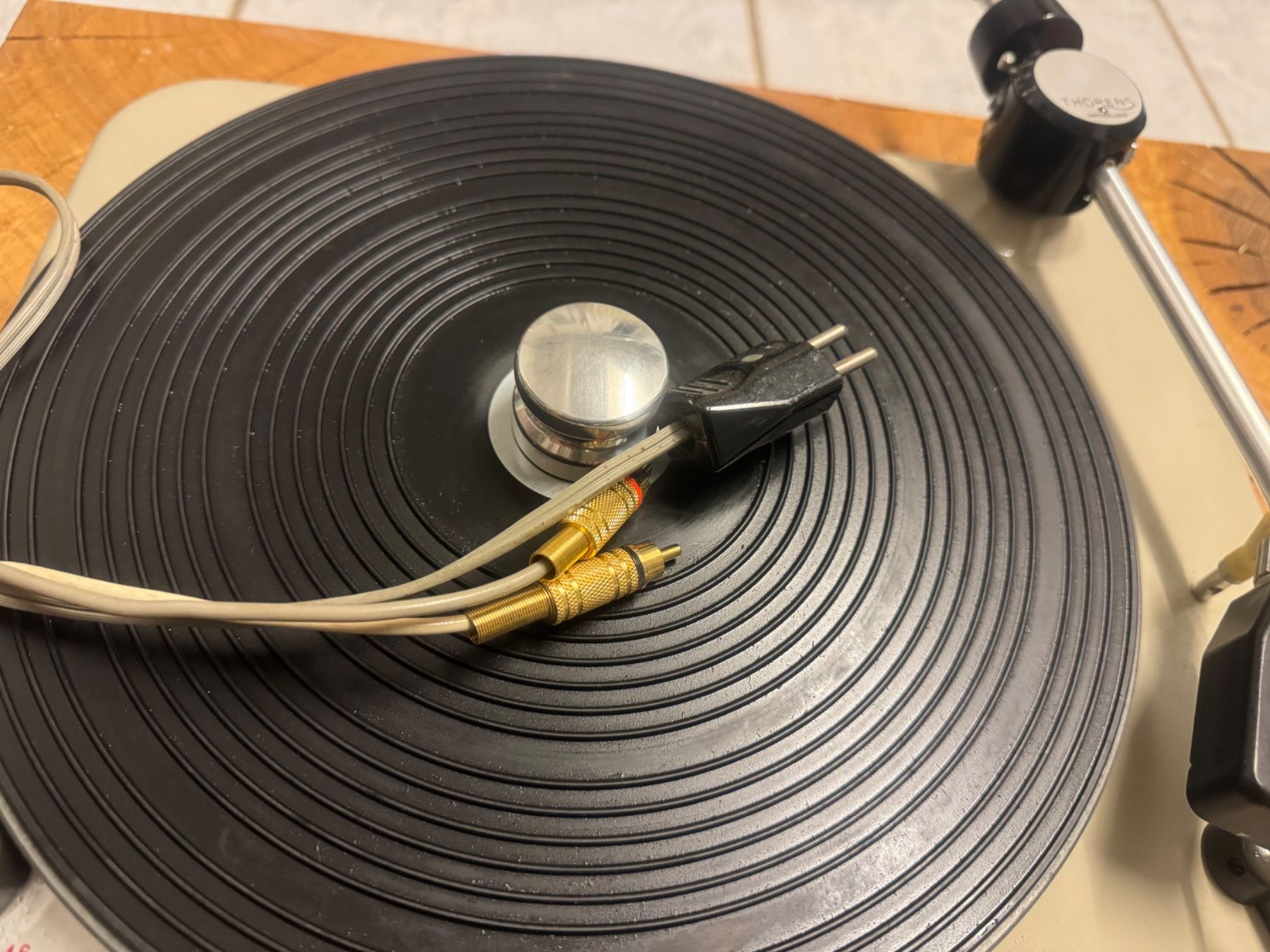 Thorens Giradischi: Thorens TD 135-ein,Vintage,Retro,feiner Klang – Usato da Trimbach venduto da SABO-61 8