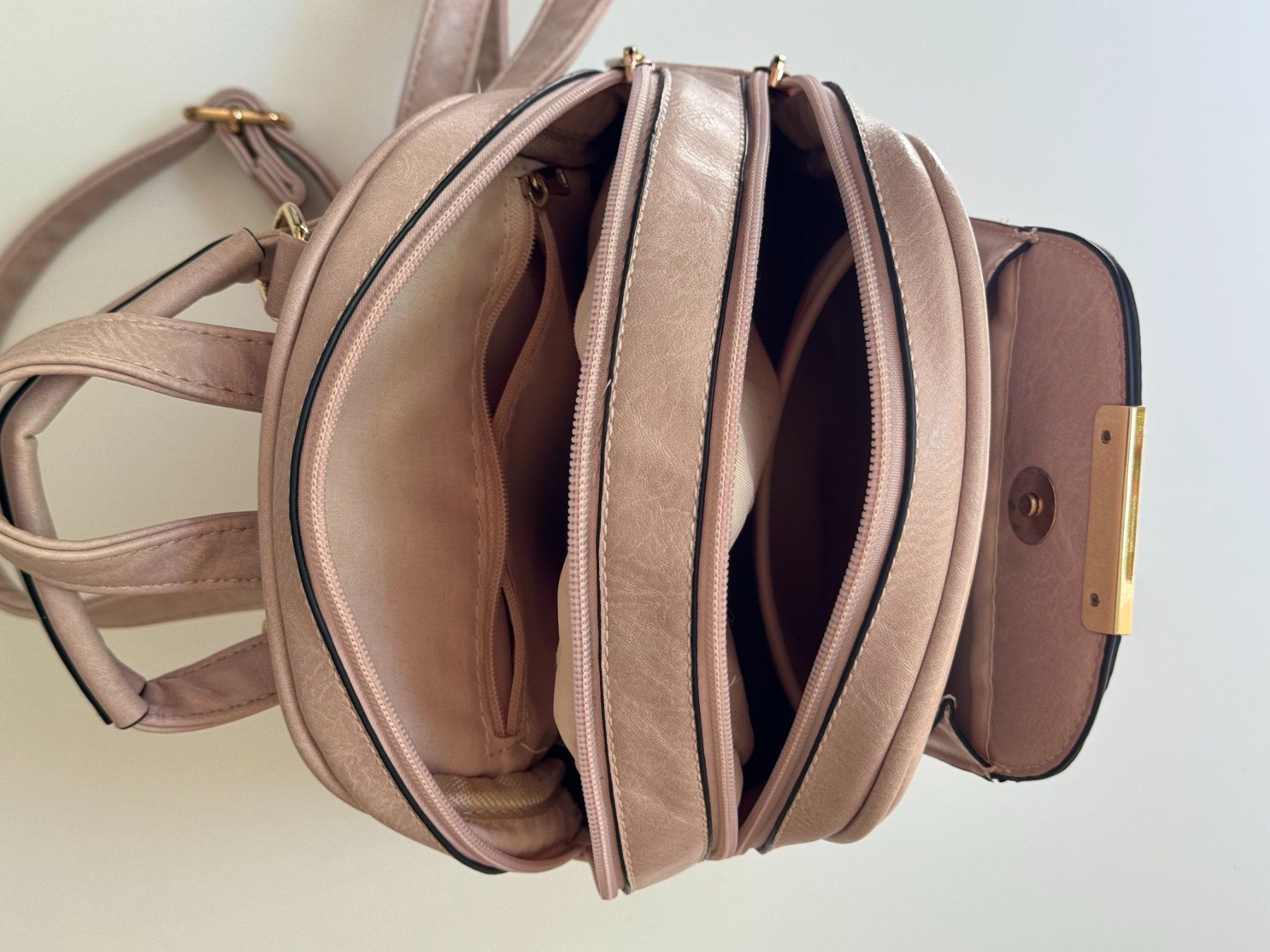 Rucksäcke: Petit sac à dos rose poudré – Gebraucht aus Genève von Reveur 2