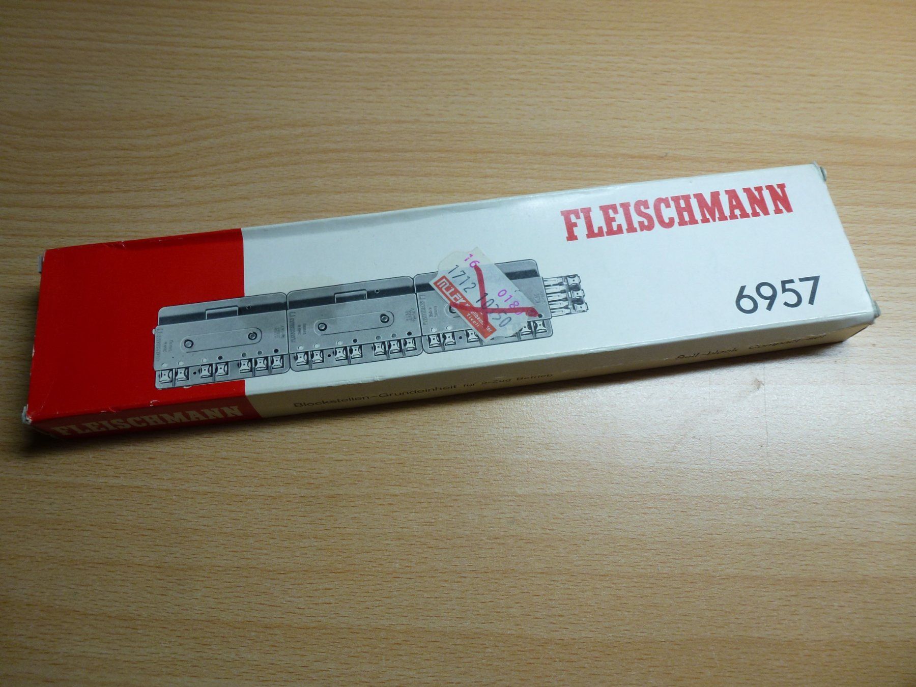 Fleischmann Modellini di ferrovie: Fleischmann Blockstelle 6957 – Nuovo (secondo la descrizione) da Hombrechtikon venduto da Se9
