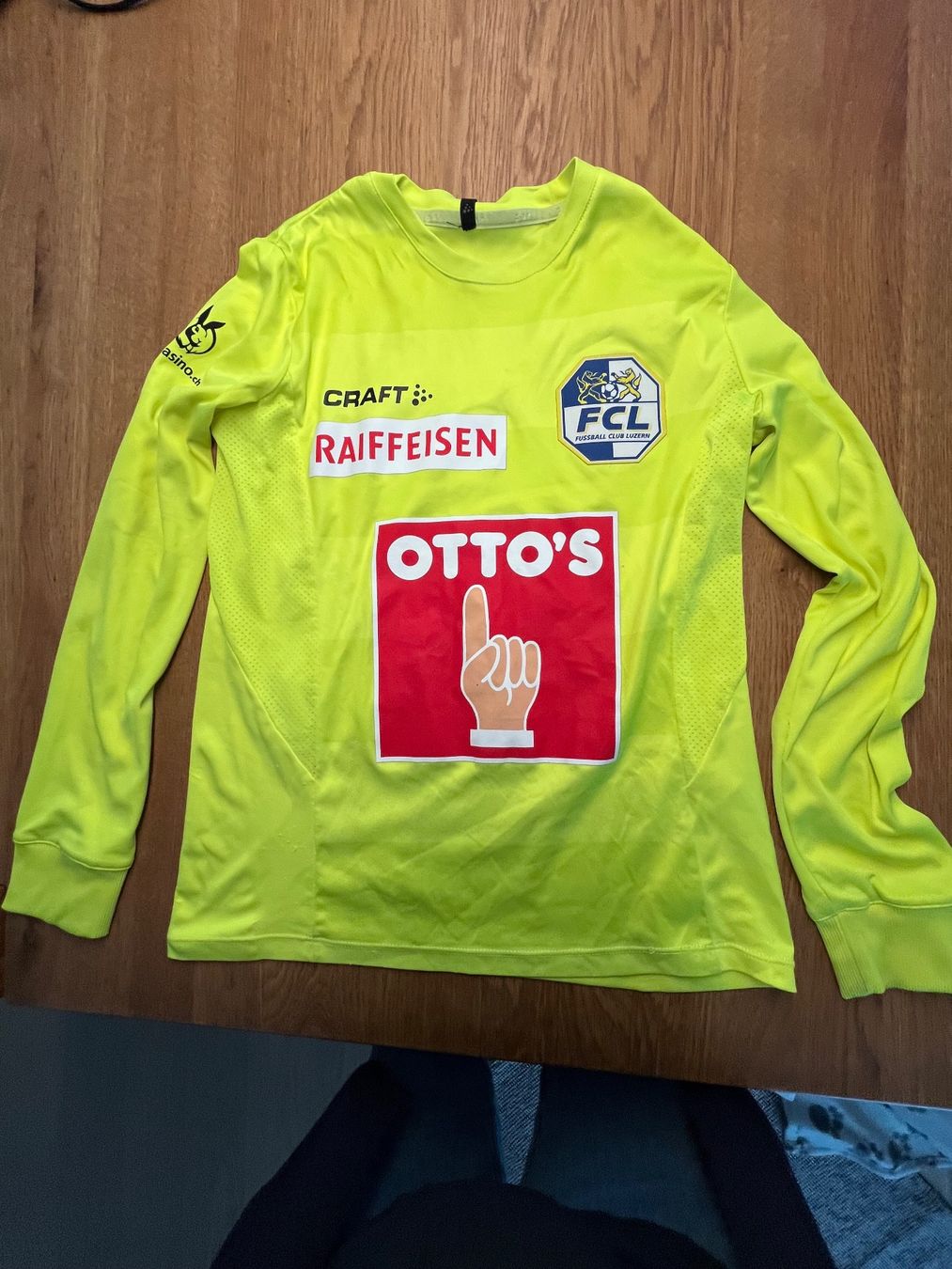 Scarpe, pantaloni & magliette da ginnastica: FCL Goalie Match-Trikot – Usato da Meggen venduto da Sternenhi7