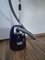 Aspirateur Electrolux UltraSilencer avec accessoires