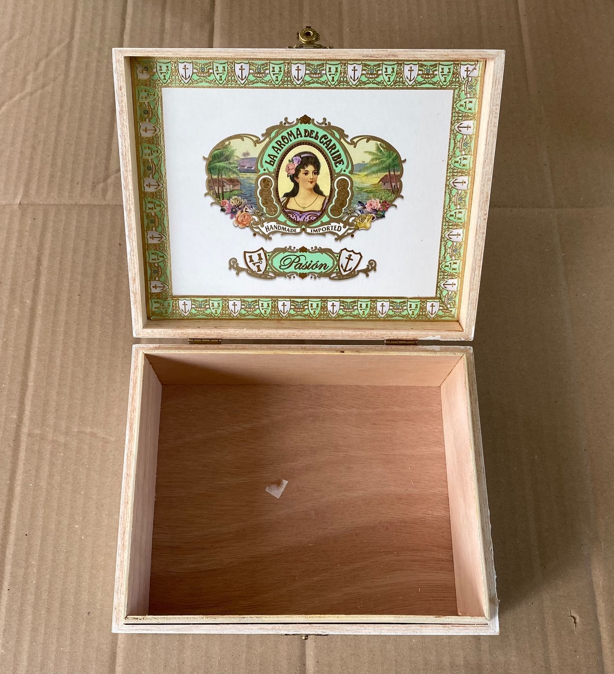 Basler Placchette & Badge: Sammlung  Baslerfasnachtsplaketten Silber – Usato da Allschwil venduto da Deal_Tiger99 8