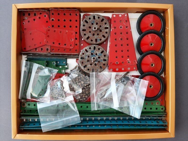 Baukästen: Märklin Metallbaukasten – Gebraucht aus Oberengstringen von fru_9b92