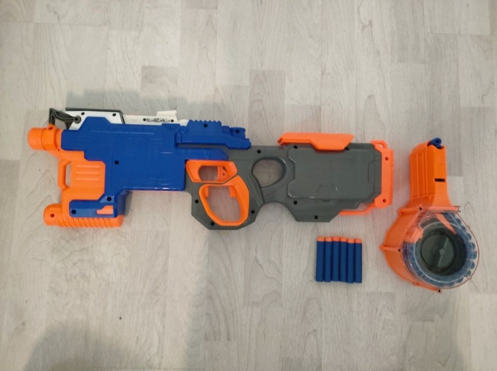 Nerf Elite Hyperfire (Gebraucht) in Buochs für CHF 25 – mit Lieferung ...