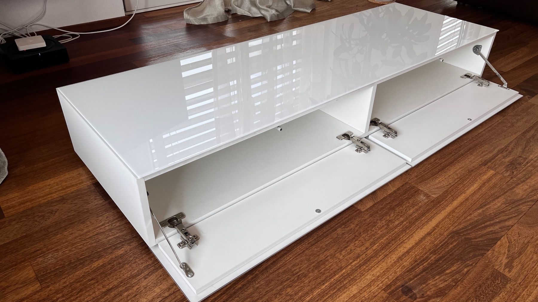 Interio TV Möbel: TV / HiFi Möbel – Gebraucht aus Zürich von irinaw 3