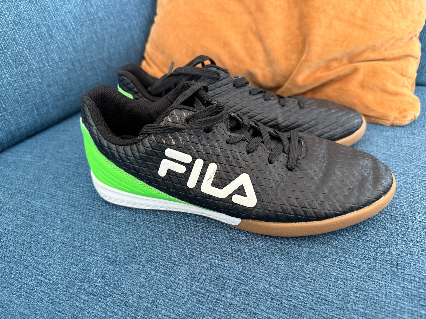 Fila Scarpe da uomo: Hallenturnschuhe FILA Gr. 38 – Usato da Uzwil venduto da justitia8 1