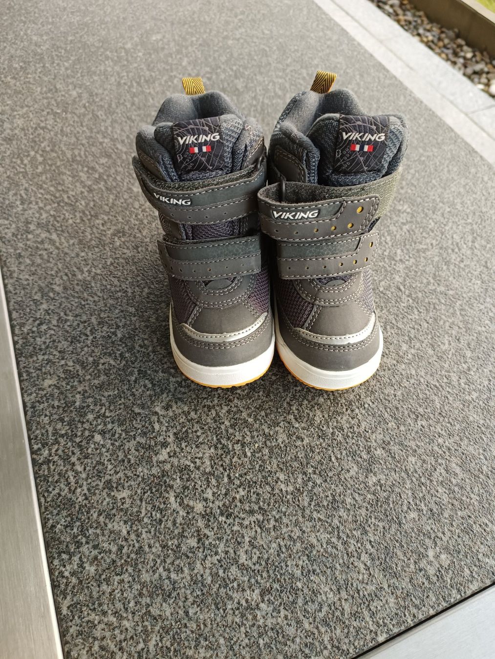 Scarpe per ragazzi: Winterstiefel Viking Grösse 22 – Usato da Bremgarten AG venduto da Davidiusi