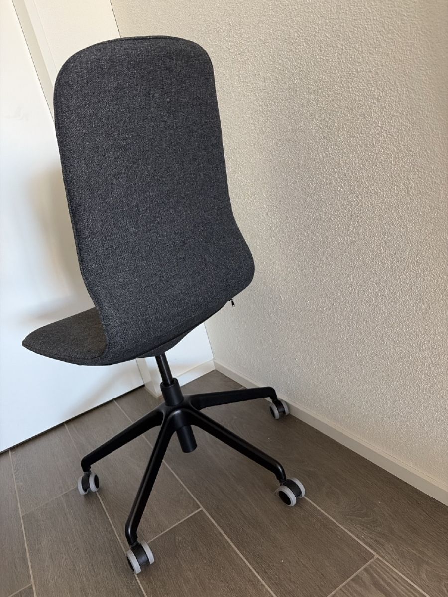 Ikea Chaises: Bürostuhl Stoff grau – D'occasion à Dietlikon par car_t7pd 4