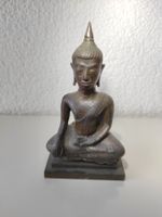 Antiker Buddha in Bronze, Ausgrabungs-Stück, 17. Jhdt. schön