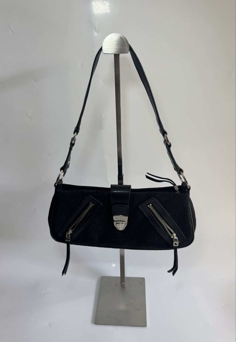 Guess Borse da donna: Guess Schultertasche Handtasche – Nuovo (secondo la descrizione) da Vionnaz venduto da b_f_d_r_g