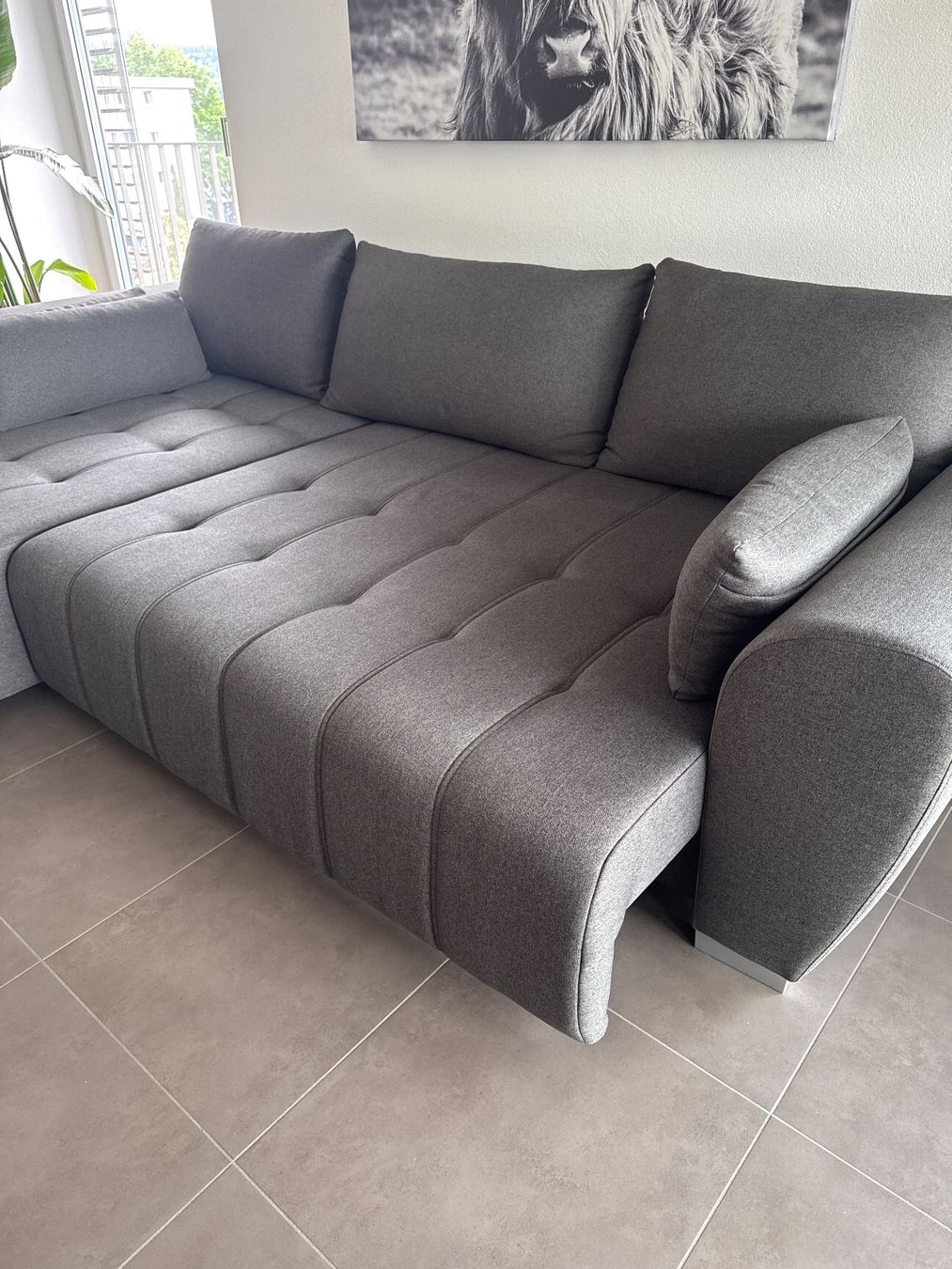 Divani: Grosse Designer-Wohnlandschaft mit elektr. Bettfunktion – Usato da Zofingen venduto da reevb 2