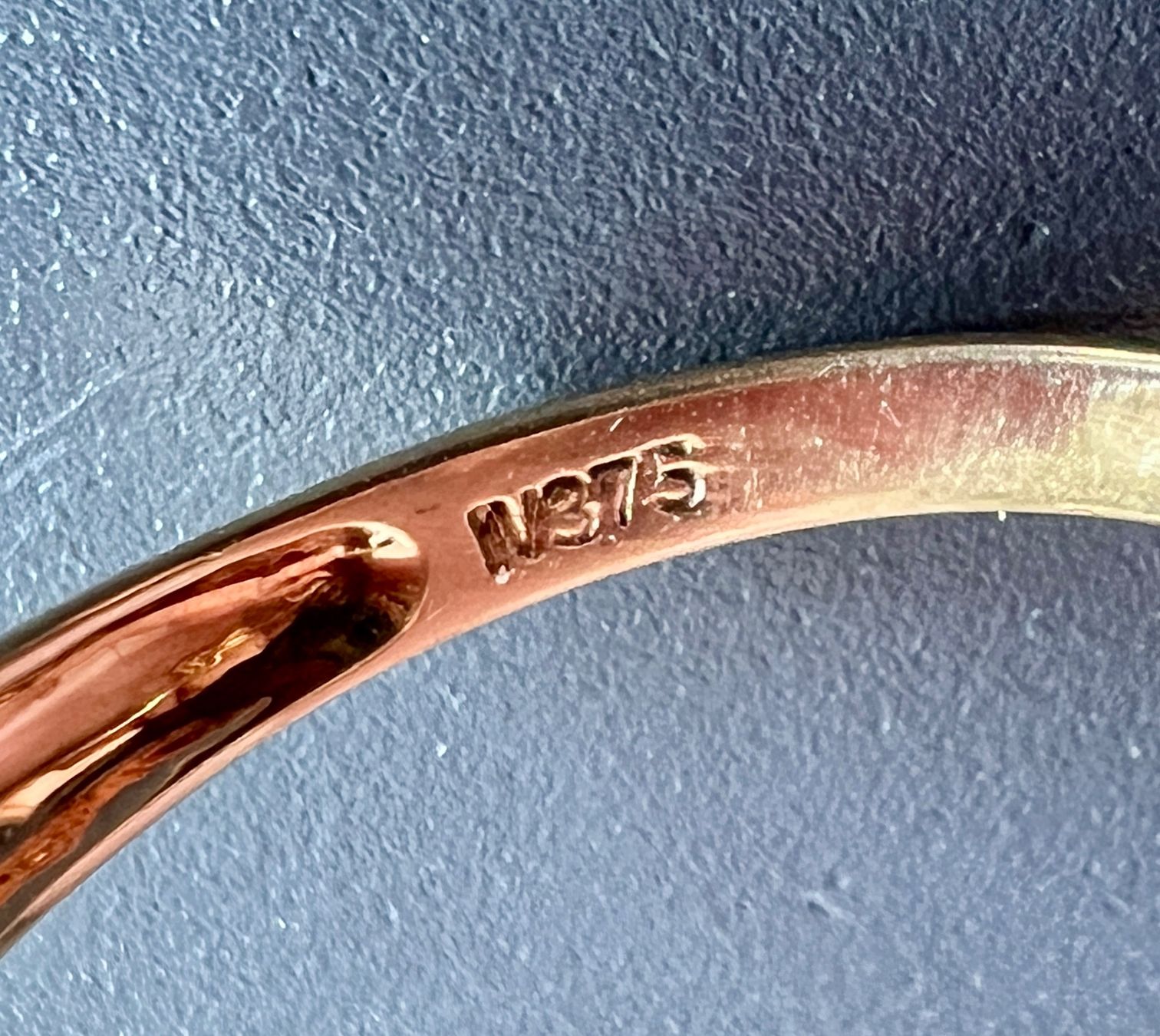 Ringe: Gold-Ring 9K mit evtl. Diamanten – Gebraucht aus Chur von Penting1935 7