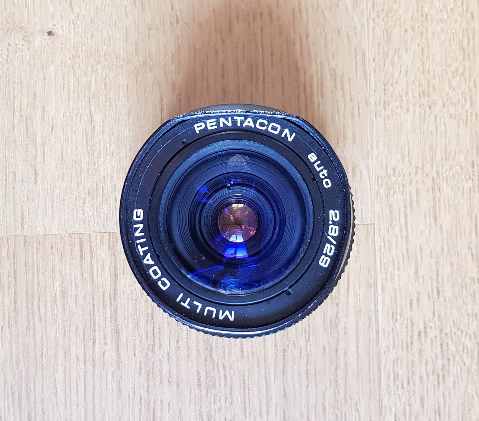 Pentacon Objektive: Pentacon auto 2.8/29mm Multi Coating Weitwinkel mit Köcher – Gebraucht aus Schaffhausen von luky17