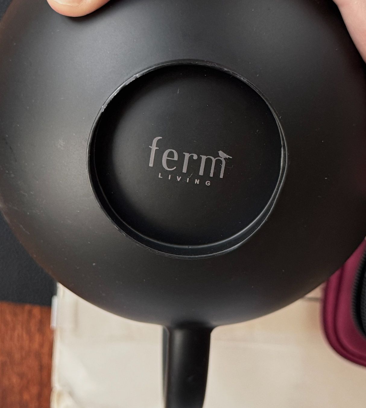 Bewässern & Giessen: Ferm Living - Orb watering can Black – Gebraucht aus Zürich von ser_lg25 5