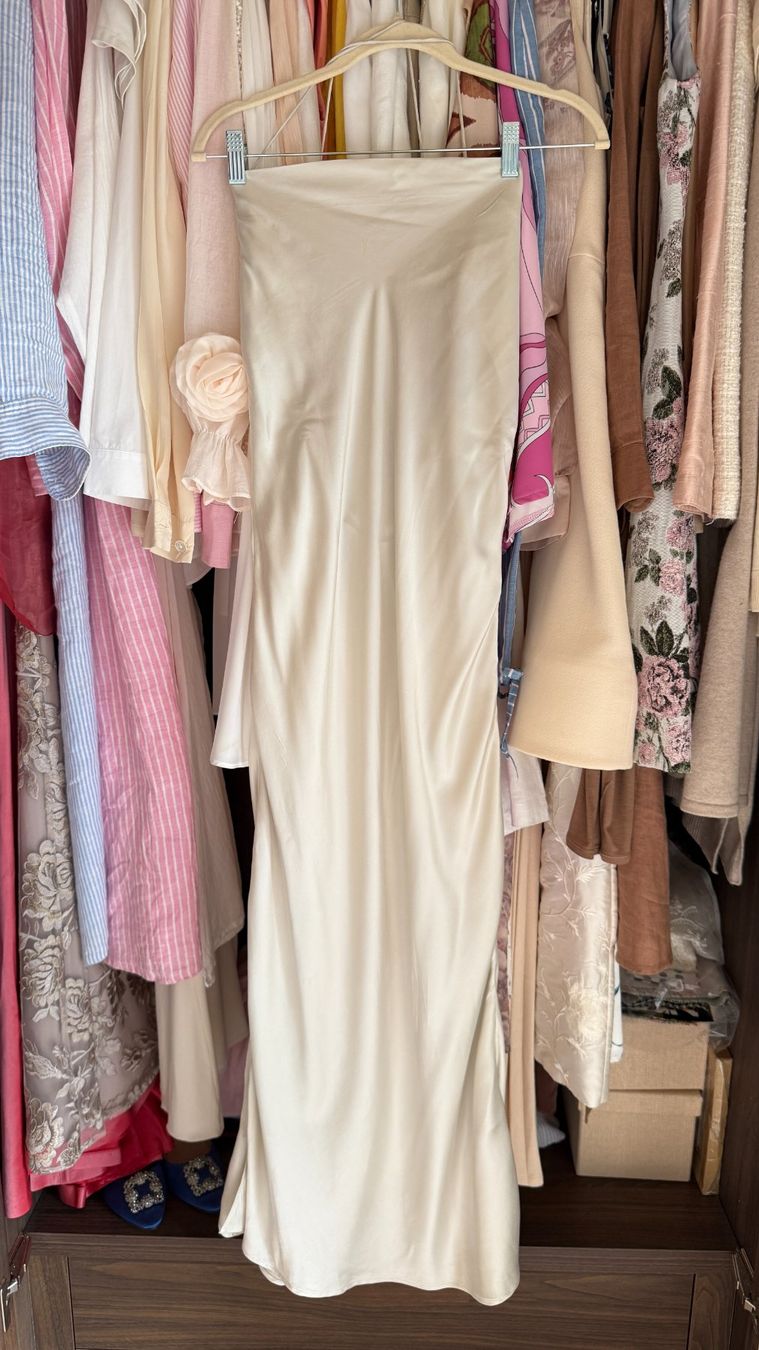 Iro Vestiti: IRO 100% silk evening slip dress – Usato da Kilchberg ZH venduto da selinaonadn