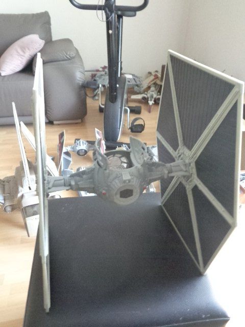 Hasbro Jouets: Star Wars Hasbro  Tie Fighter – D'occasion à sargans par Angamar 3