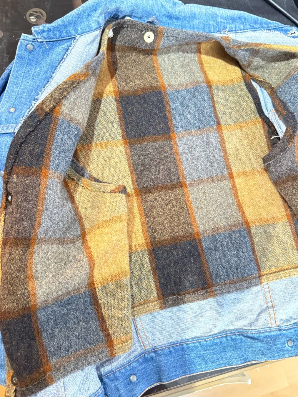 Jacken: VINTAGE WRANGLER RANCH "REMOVABLE LINING" DENIM JACKET SZ:46 – Gebraucht aus Cortaillod von Stay_Alive_vintage 3