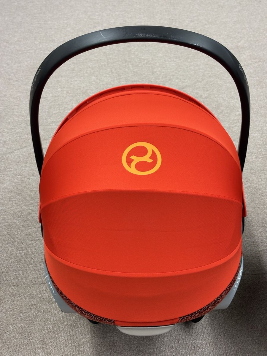 Cybex Porte-bébés ventraux & dorsaux: Babyschale – D'occasion à Pfungen par cio_cj95 1