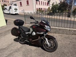 Moto Guzzi Norge 1200 GT 8V brun état correct occasion