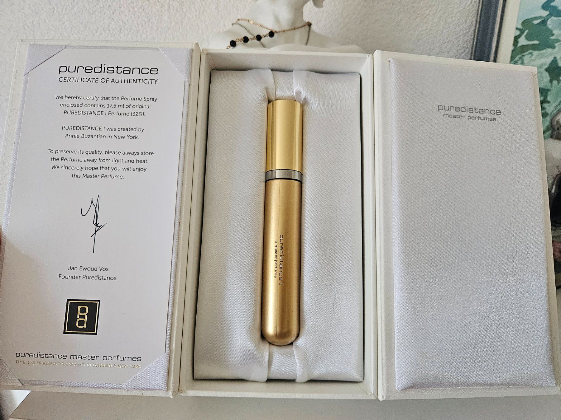 Parfum & Eau de Toilette: Puredistance I 17.5 ml – Gebraucht aus Bex von bes_9dyf 1