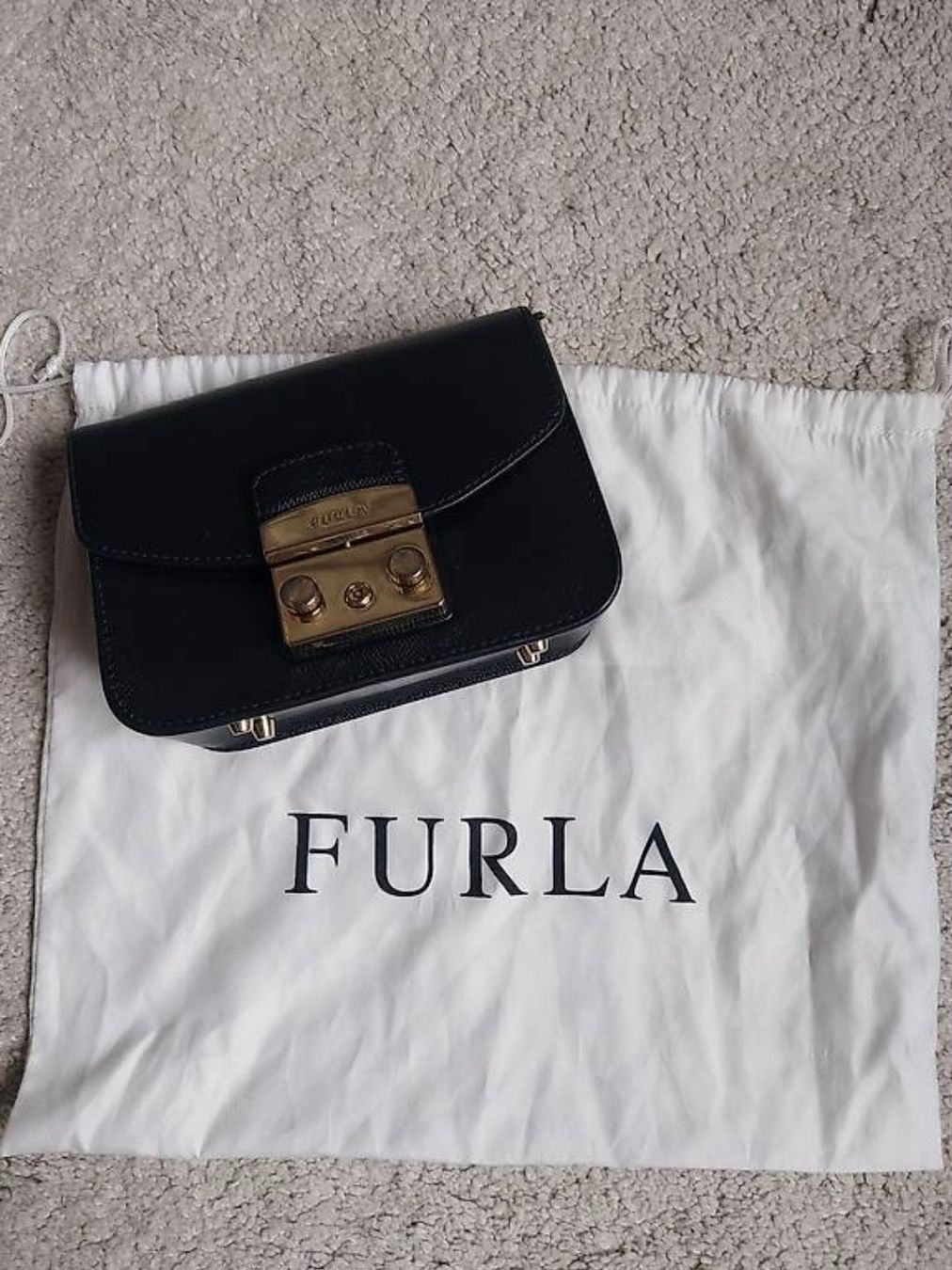Furla Sacs femmes: furla metropolis mini – D'occasion à Tamins par ari_c5kp