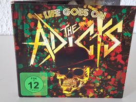 CD+DVD The Adicts  - Life Goes On Ultimate ( Punk )